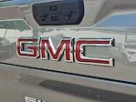 New 2025 GMC Sierra 2500 SLT Crew Cab 4WD Pickup for sale #335410 - photo 20