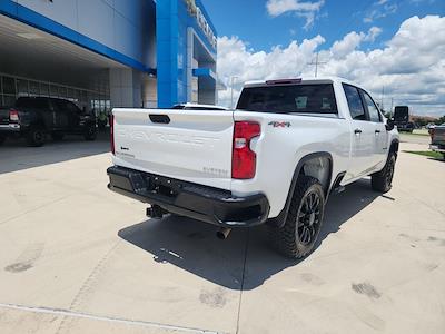 2022 Chevrolet Silverado 2500 Crew Cab 4WD Pickup for sale #254491A1 - photo 2