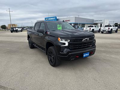 New 2025 Chevrolet Silverado 1500 LT Crew Cab 4WD Pickup for sale #254649 - photo 1