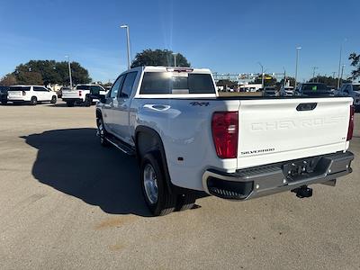 New 2026 Chevrolet Silverado 3500 LT Crew Cab for sale #264179 - photo 2