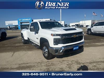 New 2026 Chevrolet Silverado 3500 LT Crew Cab for sale #264205 - photo 1
