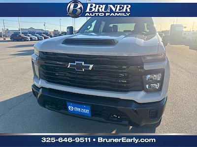 New 2026 Chevrolet Silverado 2500 Custom Crew Cab for sale #264296 - photo 1