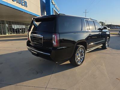 Used 2016 GMC Yukon XL Denali 4WD SUV for sale #G254455A - photo 2