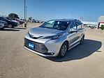 2025 Toyota Sienna FWD Minivan for sale #G254639A - photo 4