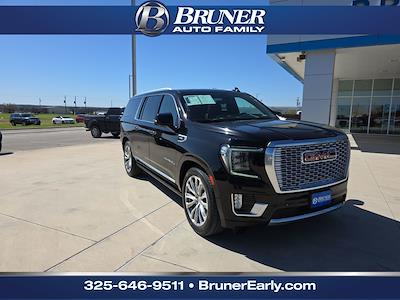 Used 2021 GMC Yukon XL - photo 1
