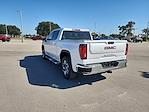 New 2025 GMC Sierra 1500 SLT Crew Cab 4WD Pickup for sale #G254072 - photo 19
