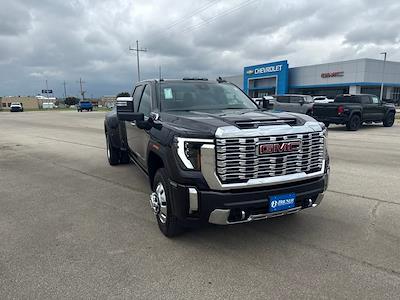 New 2025 GMC Sierra 3500 Denali Crew Cab 4WD Pickup for sale #G254630 - photo 1