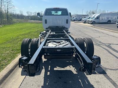 2024 Chevrolet Silverado 6500 Regular Cab DRW 4x4, Cab Chassis for sale #CP37392 - photo 2