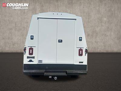 2024 Chevrolet Silverado 5500 Crew Cab DRW 4WD Knapheide Enclosed Service Body for sale #CP37665 - photo 2