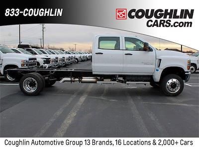 New 2024 Chevrolet Silverado 5500 Work Truck Crew Cab 4x4 Cab Chassis for sale #CP40291 - photo 1