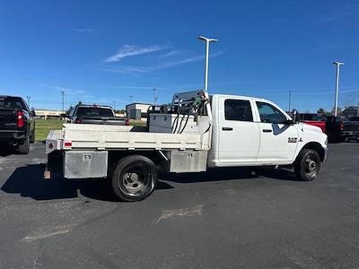2016 Ram 3500 Crew Cab DRW 4x4 Flatbed Truck for sale #CP40291A - photo 2
