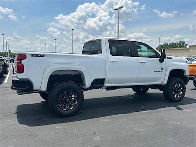 2025 Chevrolet Silverado 2500 Crew Cab 4x4 Pickup for sale #P39594 - photo 2