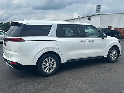 Used 2024 Kia Carnival LX Minivan for sale #K8607A - photo 2