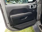 2020 Jeep Gladiator Crew Cab 4x4 Pickup for sale #NG11183C - photo 11