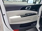 2022 Kia Carnival FWD Minivan for sale #K8067A - photo 8