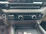 New 2025 GMC Sierra 2500 SLT Crew Cab 4x4 Pickup for sale #NM3846 - photo 18