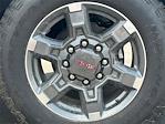 New 2025 GMC Sierra 2500 SLT Crew Cab 4x4 Pickup for sale #NM3846 - photo 23