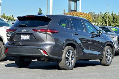 Used 2023 Toyota Highlander L for sale #C4176A - photo 2