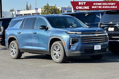 Used 2025 Chevrolet Traverse LT for sale #C4288R - photo 1