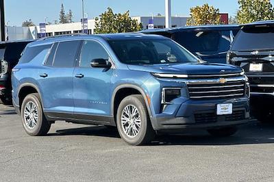 Used 2025 Chevrolet Traverse LT for sale #C4288R - photo 2
