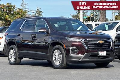 Used 2023 Chevrolet Traverse - photo 1
