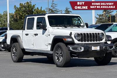 Used 2025 Jeep Gladiator - photo 1