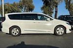2018 Chrysler Pacifica FWD Minivan for sale #C4687 - photo 4