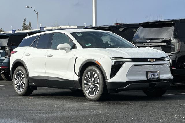 Used 2026 Chevrolet Blazer EV - photo 5