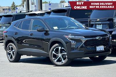 2025 Chevrolet Trax FWD SUV for sale #DR206124 - photo 1