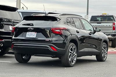 Used 2025 Chevrolet Trax 2RS for sale #DR336271 - photo 2