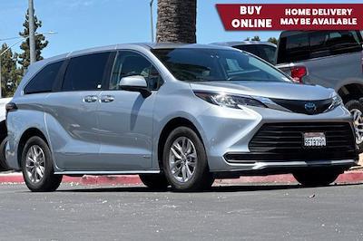 2021 Toyota Sienna FWD Minivan for sale #SR320918A - photo 1