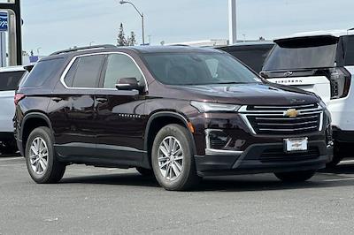 Used 2023 Chevrolet Traverse - photo 1
