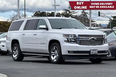 Used 2020 Chevrolet Suburban - photo 1