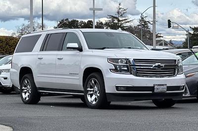 Used 2020 Chevrolet Suburban - photo 1