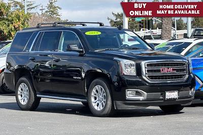 Used 2019 GMC Yukon - photo 1