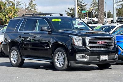Used 2019 GMC Yukon - photo 1