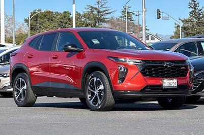 Used 2024 Chevrolet Trax - photo 1