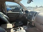 Used 2016 Nissan Frontier SV Crew Cab Pickup for sale #25T386A - photo 9