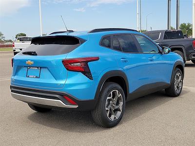 2025 Chevrolet Trax FWD SUV for sale #25T399 - photo 2