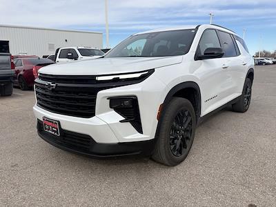 Used 2025 Chevrolet Traverse LT for sale #26G320A - photo 1