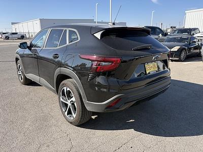 Used 2025 Chevrolet Trax - photo 1