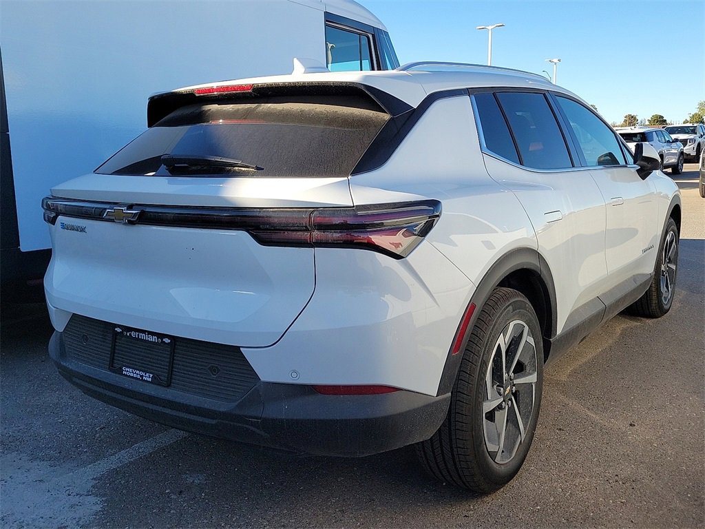 New 2026 Chevrolet Equinox EV - photo 2
