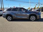 2024 Toyota Highlander AWD SUV for sale #26T192A - photo 12