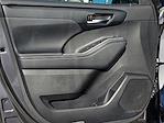 2024 Toyota Highlander AWD SUV for sale #26T192A - photo 18