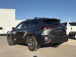2024 Toyota Highlander AWD SUV for sale #26T192A - photo 2