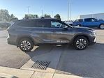 2024 Toyota Highlander AWD SUV for sale #26T192A - photo 5
