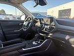 2024 Toyota Highlander AWD SUV for sale #26T192A - photo 9