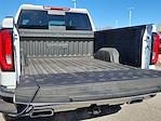 New 2025 GMC Sierra 1500 SLT Crew Cab 4WD Pickup for sale #25G166 - photo 15
