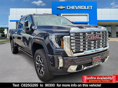 New 2025 GMC Sierra 2500 Denali Crew Cab 4WD Pickup for sale #25G295 - photo 1