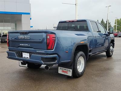New 2025 GMC Sierra 3500 Denali Ultimate Crew Cab 4WD Pickup for sale #25G346 - photo 2